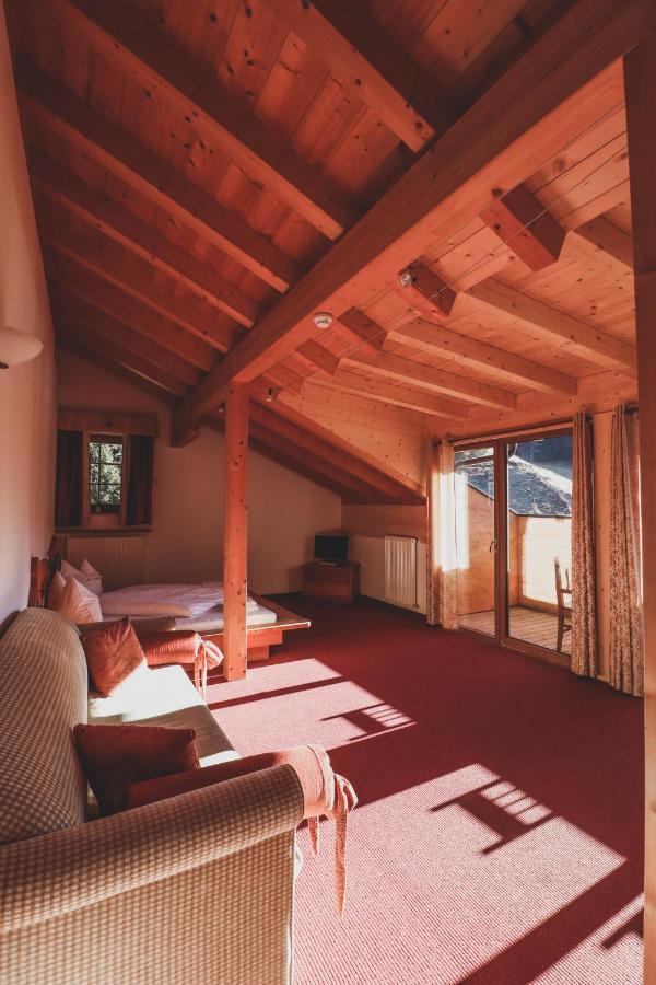 Skihotel Weiberhimmel 欧缇莫 外观 照片